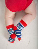 Perfect Little Pair Socks von frugi, Plane, 6-12 mon