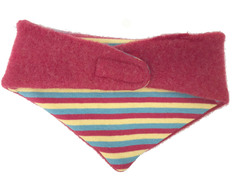 Dreieckstuch aus Schurwolle-Fleece von Pickapooh, rot (mit Baumwollseite: honig, sangria, slate), 1
